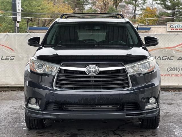 2015 Toyota Highlander Limited Platinum