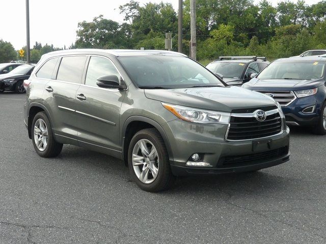 2015 Toyota Highlander Limited Platinum