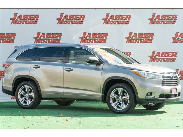 2015 Toyota Highlander 