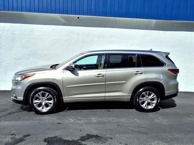 Certified pre-owned Toyota Grand Highlander SUV For Sale Near Me | Auto ...