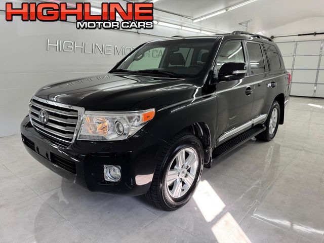 2015 Toyota Land Cruiser Base