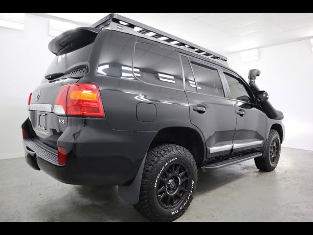 2015 Toyota Land Cruiser Base