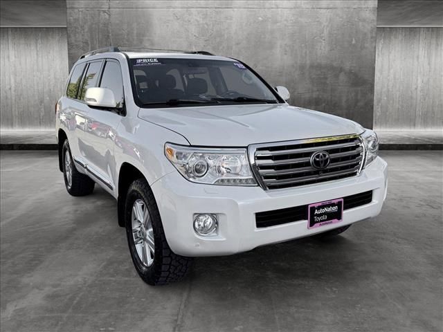 2015 Toyota Land Cruiser Base