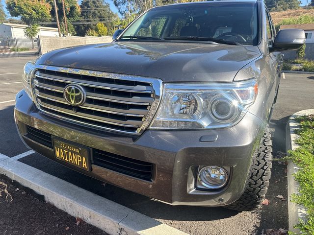 2015 Toyota Land Cruiser Base