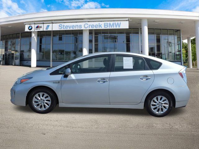 2015 Toyota Prius Plug-in Base