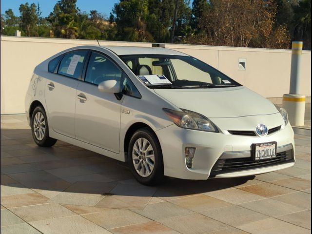 2015 Toyota Prius Plug-in Base