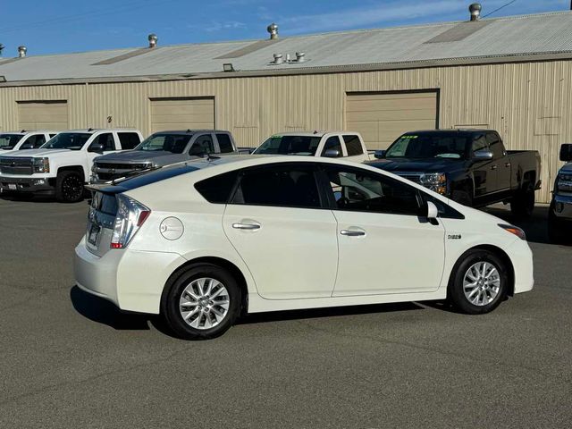 2015 Toyota Prius Plug-in Hybrid 