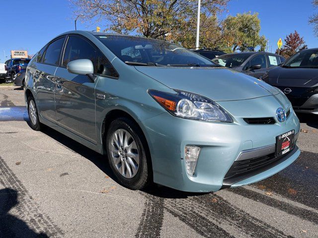 2015 Toyota Prius Plug-in Base