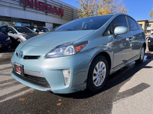 2015 Toyota Prius Plug-in Base