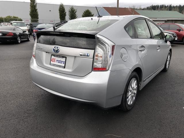 2015 Toyota Prius Plug-in Hybrid 