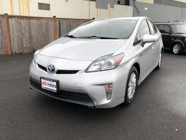 2015 Toyota Prius Plug-in Hybrid 