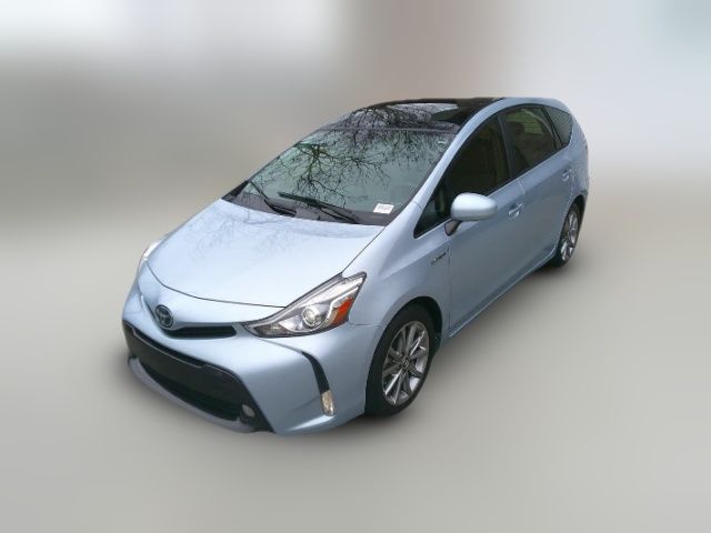 2015 Toyota Prius v Five