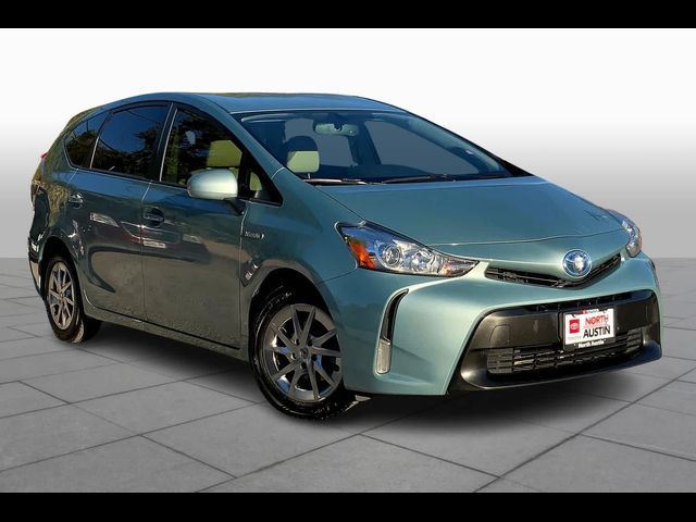 2015 Toyota Prius v Four