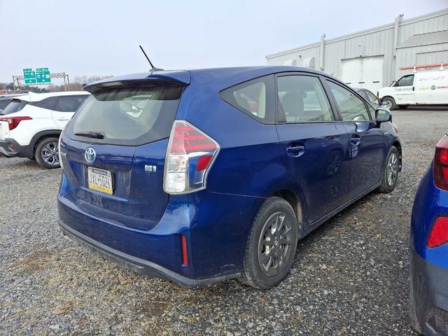 2015 Toyota Prius v Three