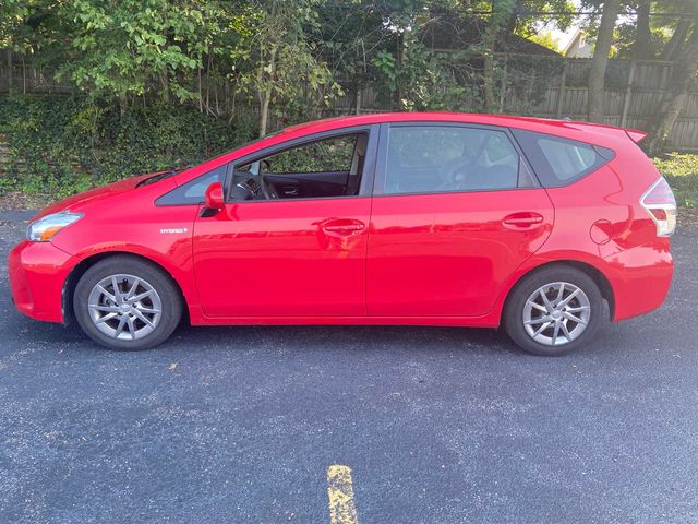 2015 Toyota Prius v Two