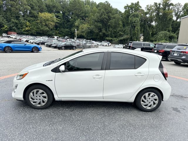 2015 Toyota Prius c Three