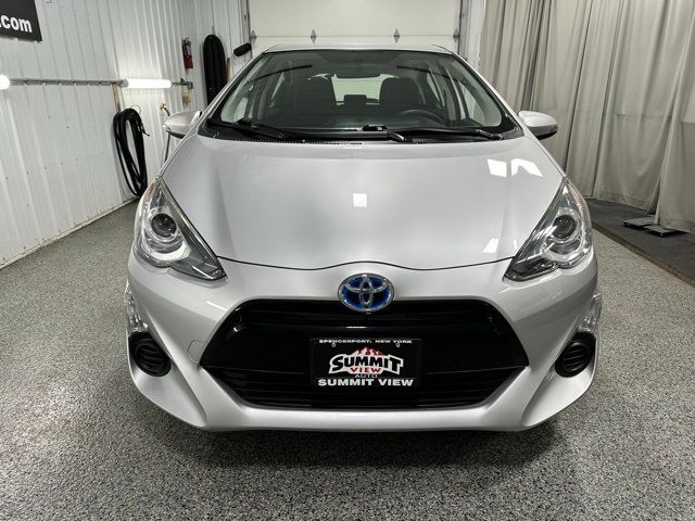 2015 Toyota Prius c One