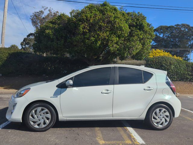 2015 Toyota Prius c One