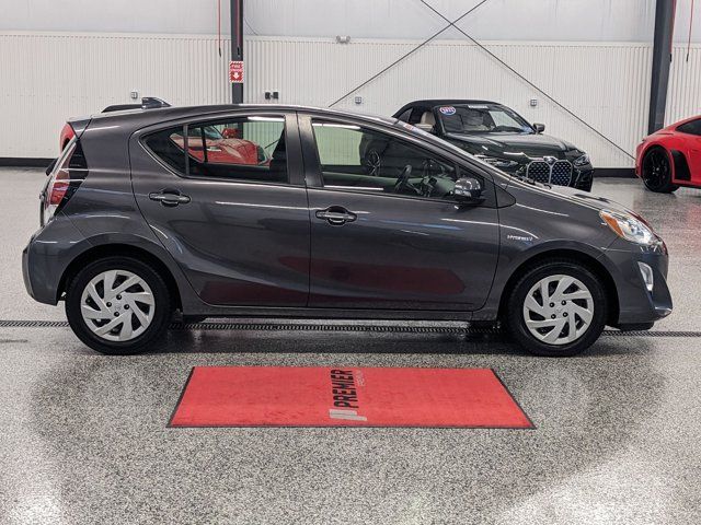 2015 Toyota Prius c Three