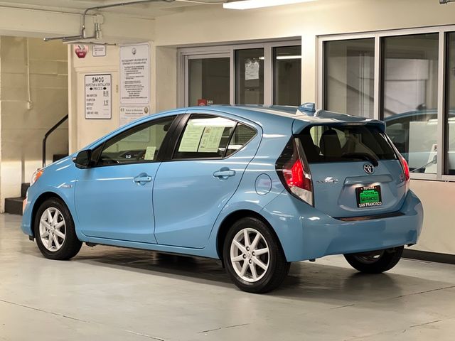 2015 Toyota Prius c Three