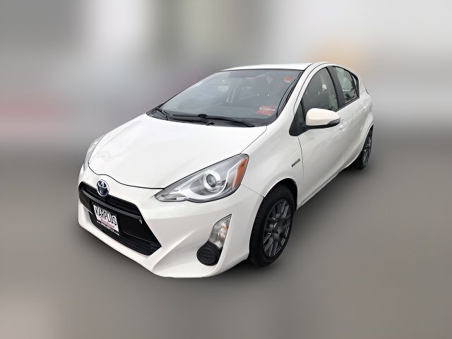 2015 Toyota Prius c Three