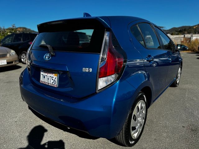 2015 Toyota Prius c Four