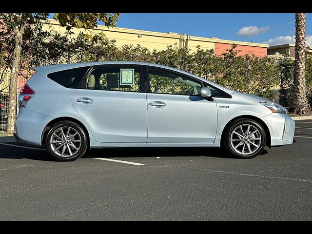 2015 Toyota Prius v Five