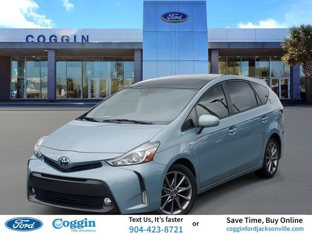 2015 Toyota Prius v Five