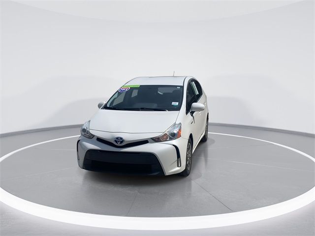 2015 Toyota Prius v Five