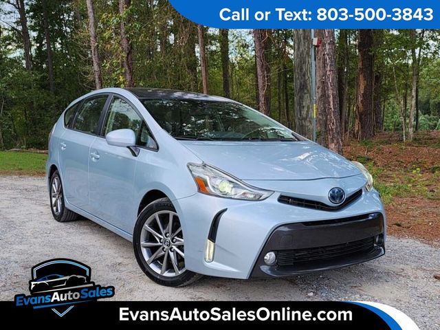 2015 Toyota Prius v Five