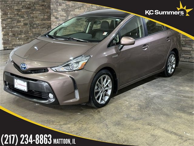 2015 Toyota Prius v Five