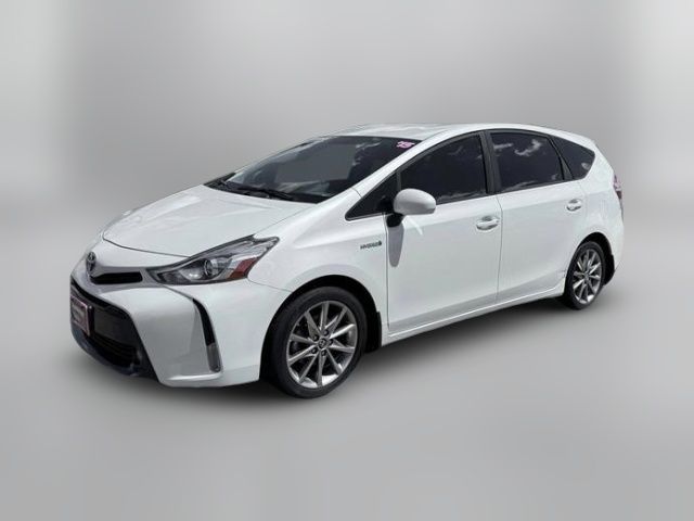 2015 Toyota Prius v Five