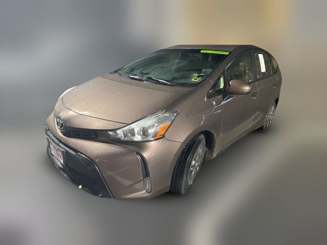 2015 Toyota Prius v Five