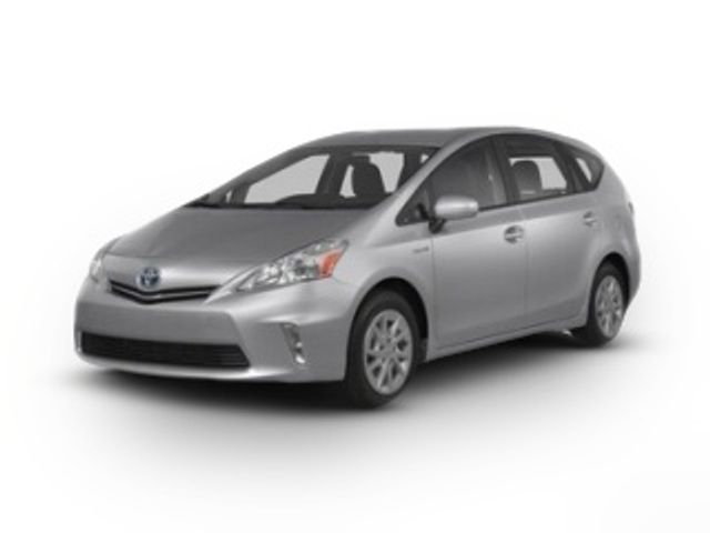 2015 Toyota Prius v Five