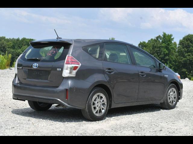 2015 Toyota Prius v Five