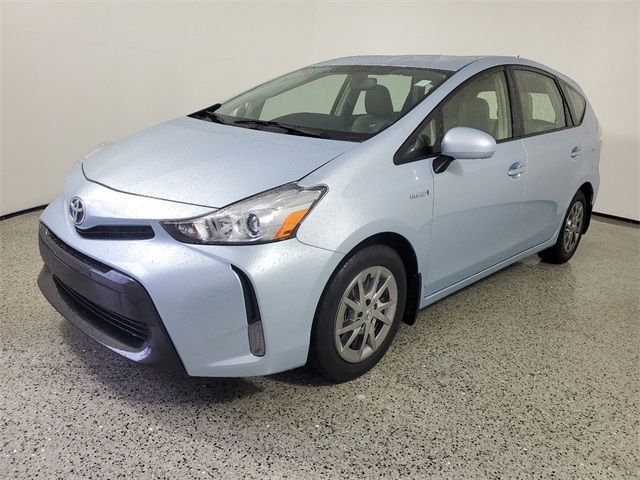 2015 Toyota Prius v Five