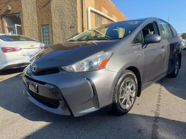 2015 Toyota Prius v Five