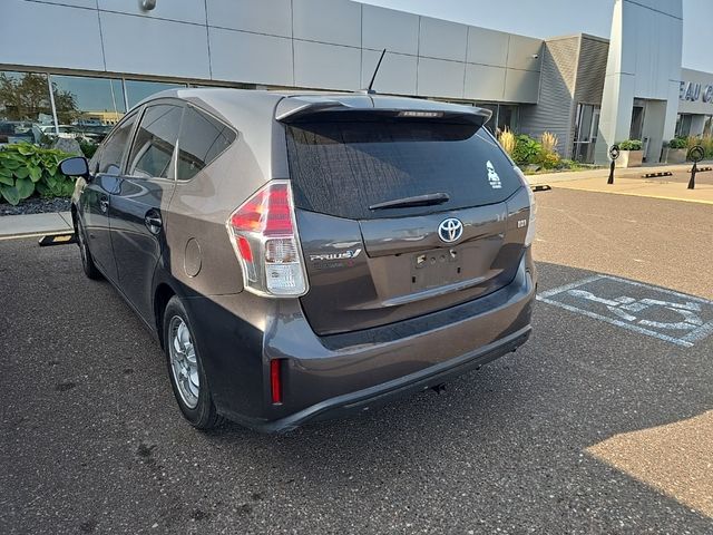 2015 Toyota Prius v Four