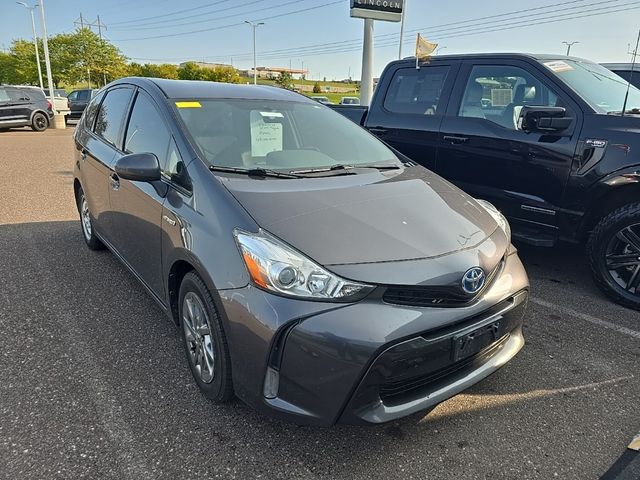 2015 Toyota Prius v Four