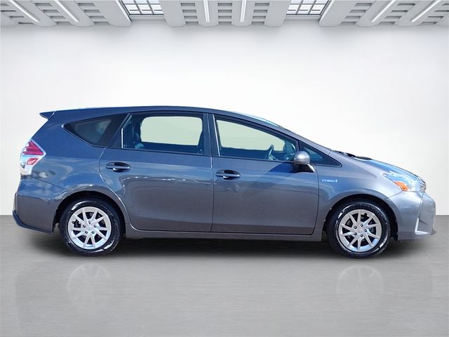 2015 Toyota Prius v Four