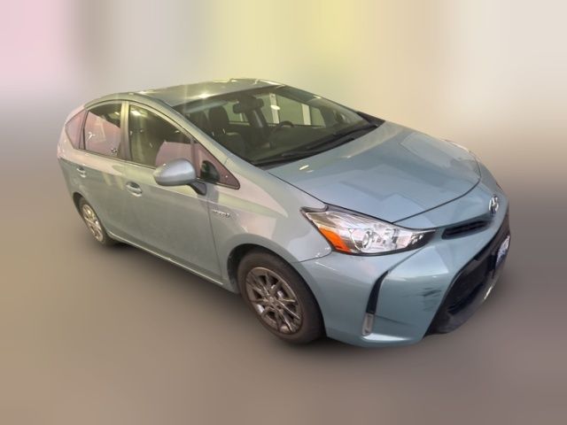 2015 Toyota Prius v Four