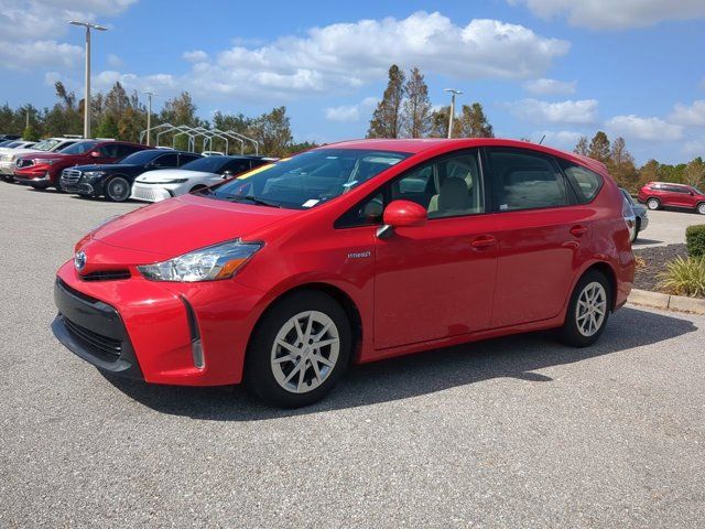 2015 Toyota Prius v Four