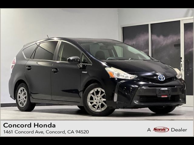 2015 Toyota Prius v Four