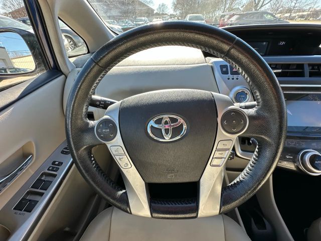 2015 Toyota Prius v Four