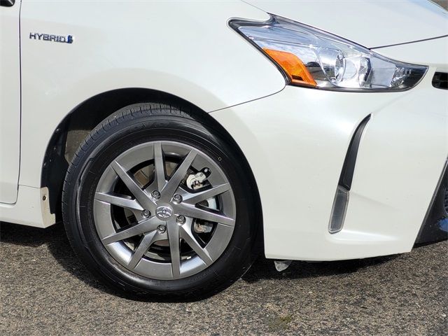 2015 Toyota Prius v Three