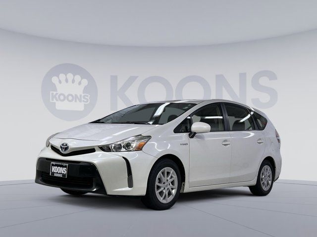 2015 Toyota Prius v Three