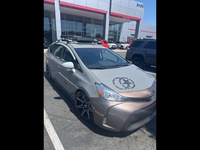 2015 Toyota Prius v Three