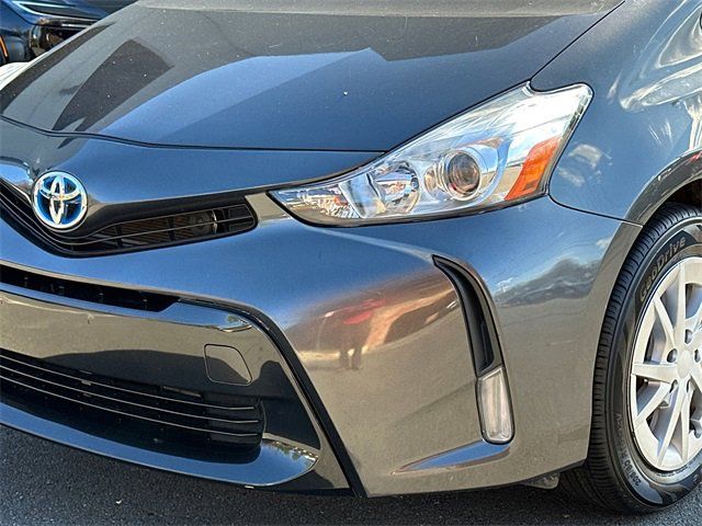 2015 Toyota Prius v Two