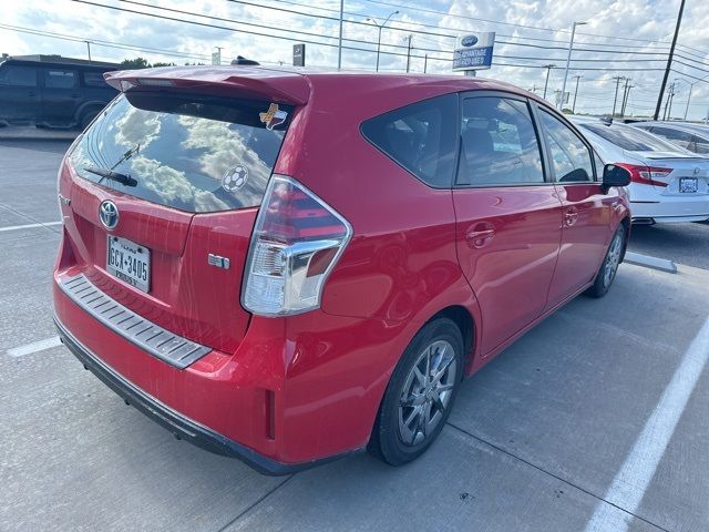 2015 Toyota Prius v Two