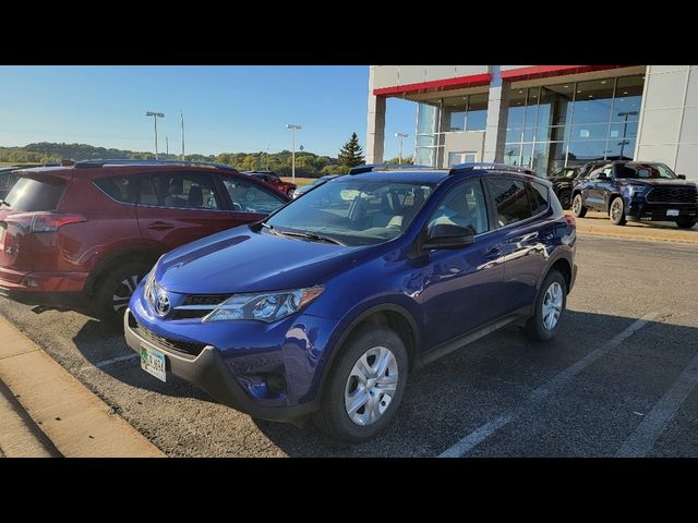 2015 Toyota RAV4 LE